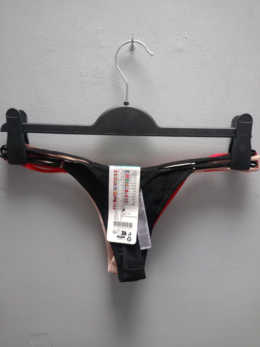 Komplet stringów roz XXS nowe 3 pack Censored