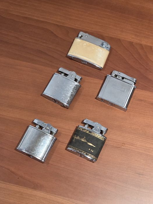 Conjunto de Isqueiros Antigos