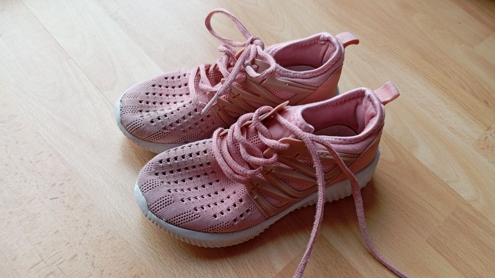 Adidasy Bartek + trampki + kapcie góralskie - rozmiar 29