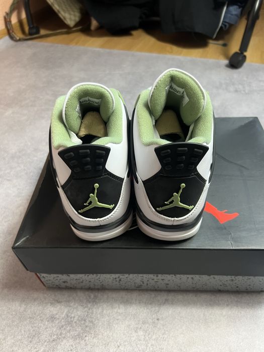 Кросівки Найк Nike Jordan 4 Джордан Розмір 42 Оригінал