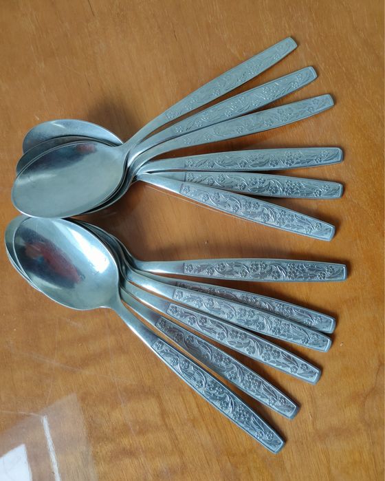 Продам столовые ложки из нержавеющей стали.