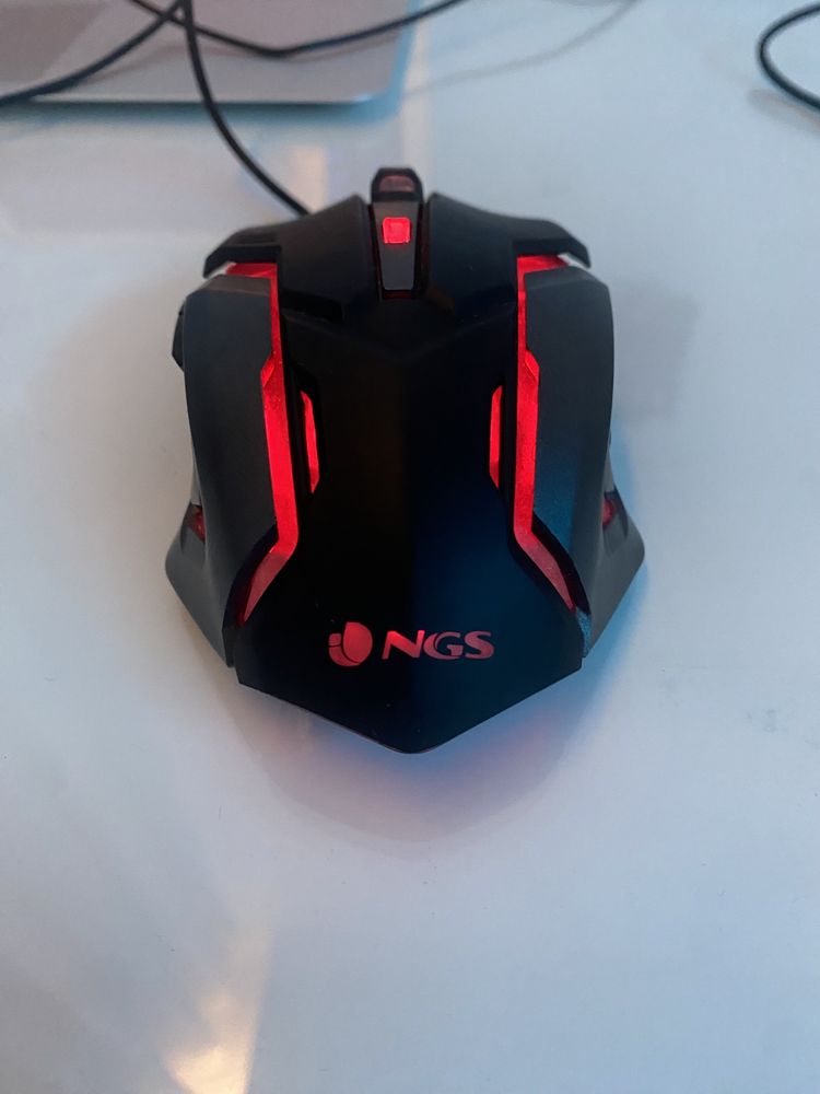 Rato Gaming NGS (2400 dpi - Preto]