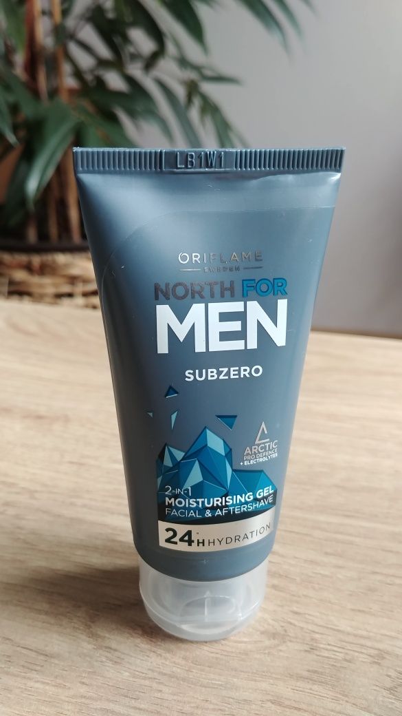Oriflame nawilżający żel do twarzy North For Men Subzero