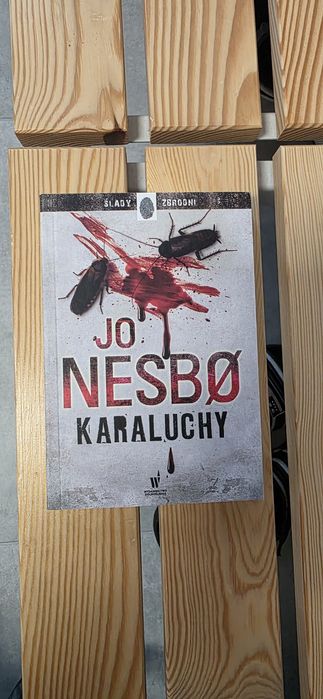 Jo Nesbo " Karaluchy "
