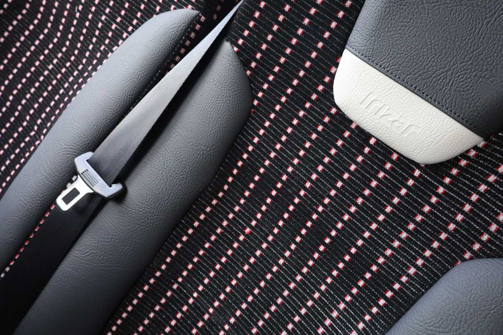 Nowoczesny autokar na wynajem - 2025 r, 59 miejsc, opolskie i okolice