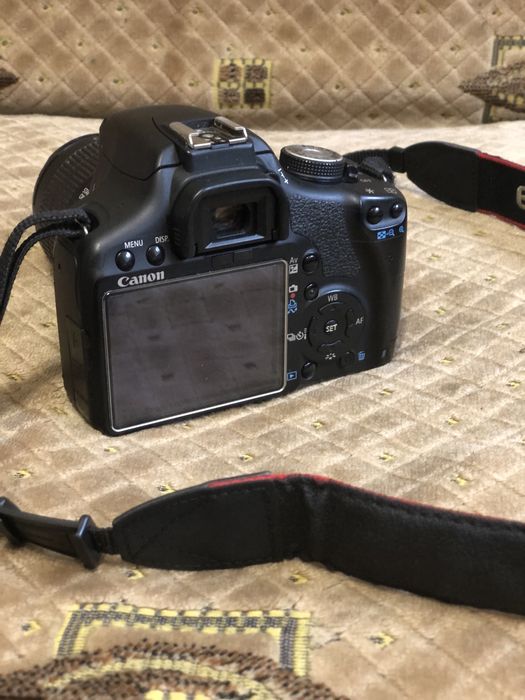 продам фотоапарат canon 500D