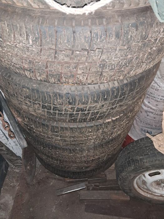 Продам диски з резиною на газель