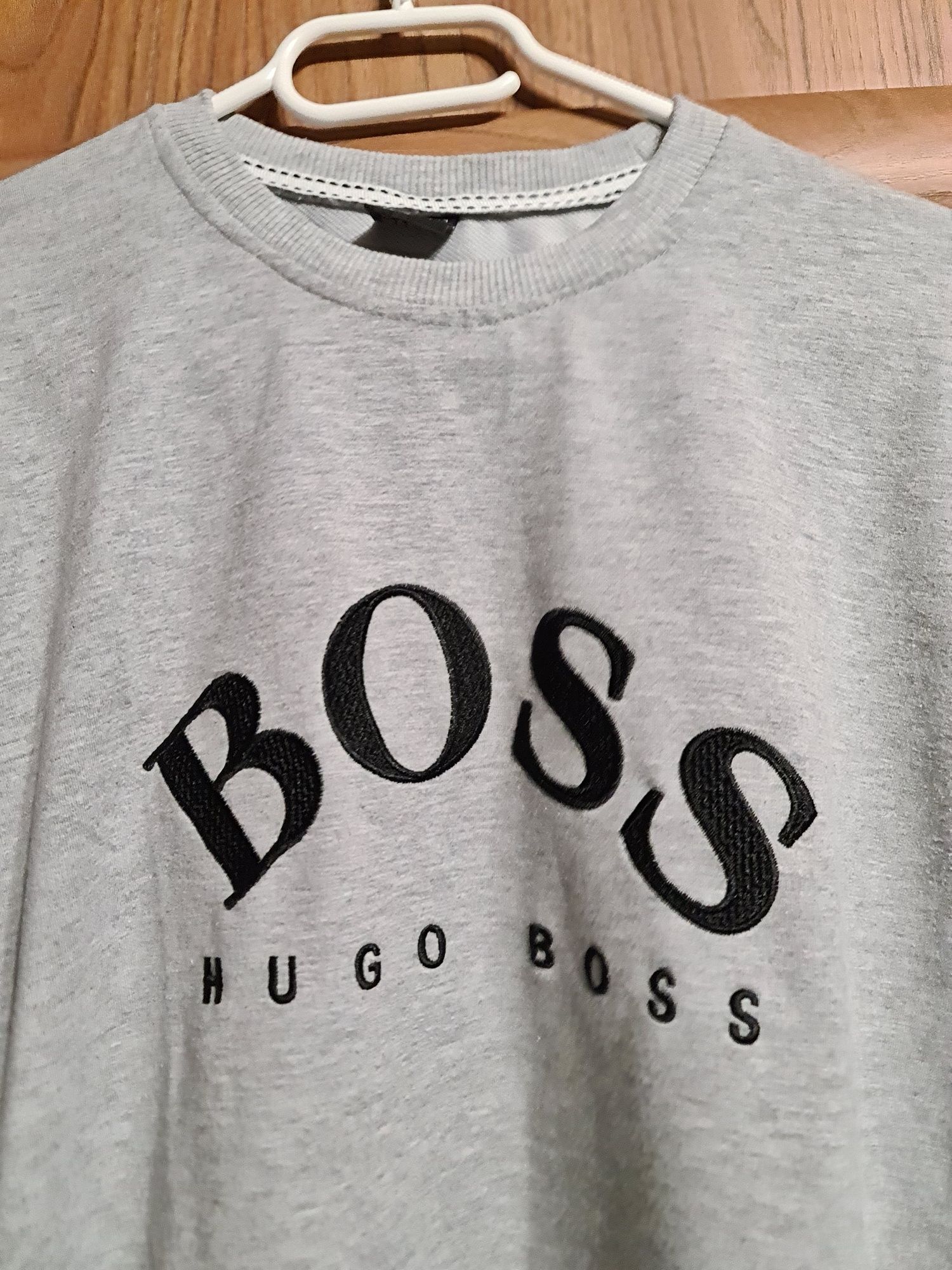 Szara bluza Hugo Boss r. M