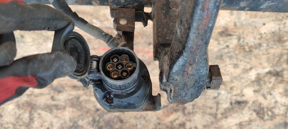 Volkswagen VW Golf IV Hak Holowniczy Belka Kula