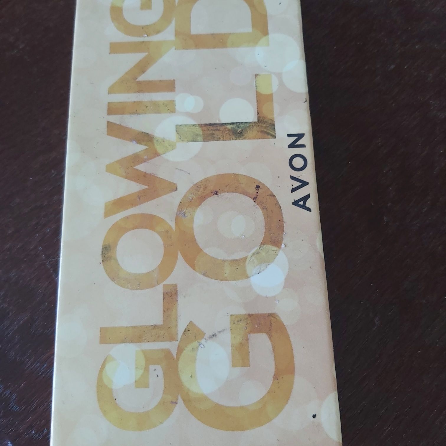 Paleta cieni glowing gold avon NOWE