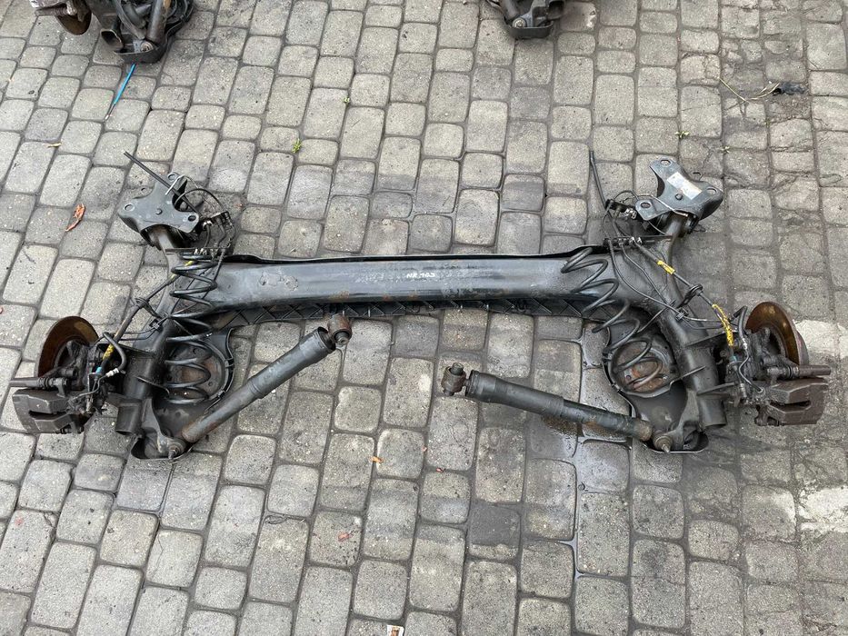 belka tylna zawieszenie oś tarcze renault megane 3 III kombi