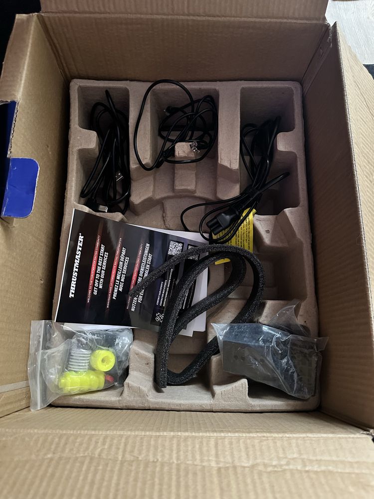 Продам базу Thrustmaster t300 rs gt.