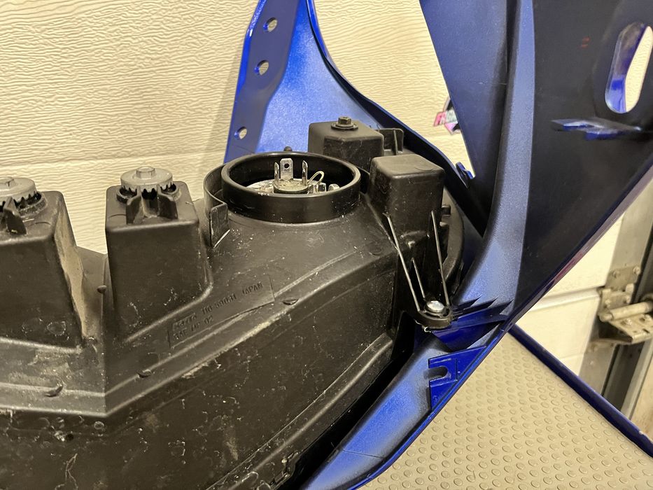 Czasza lampa  suzuki sv 650 owiewka sv 1000