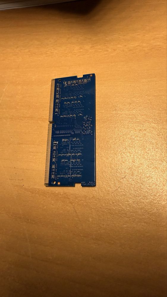 Продам оперативную память Ramaxel 4gb so-dimm DDR4, 2400 mhz