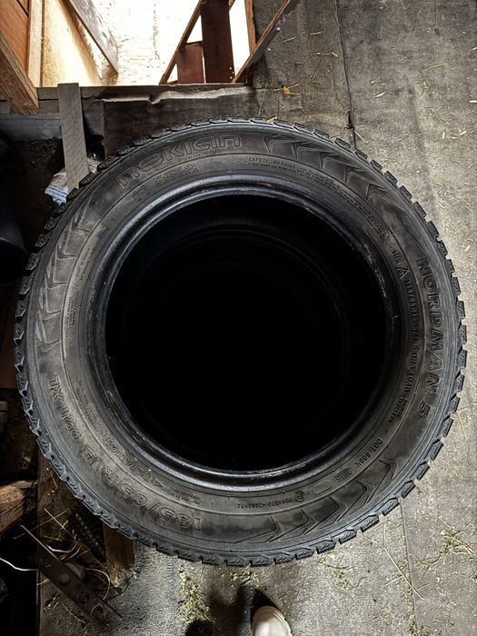 Резина NOKIAN NORDMAN5 зимня R15