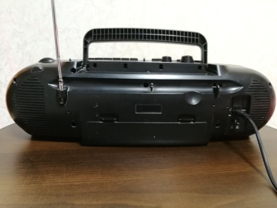 Магнітофон Philips AW7250