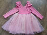 Piękna tiulowa różowa sukienka La Perełka