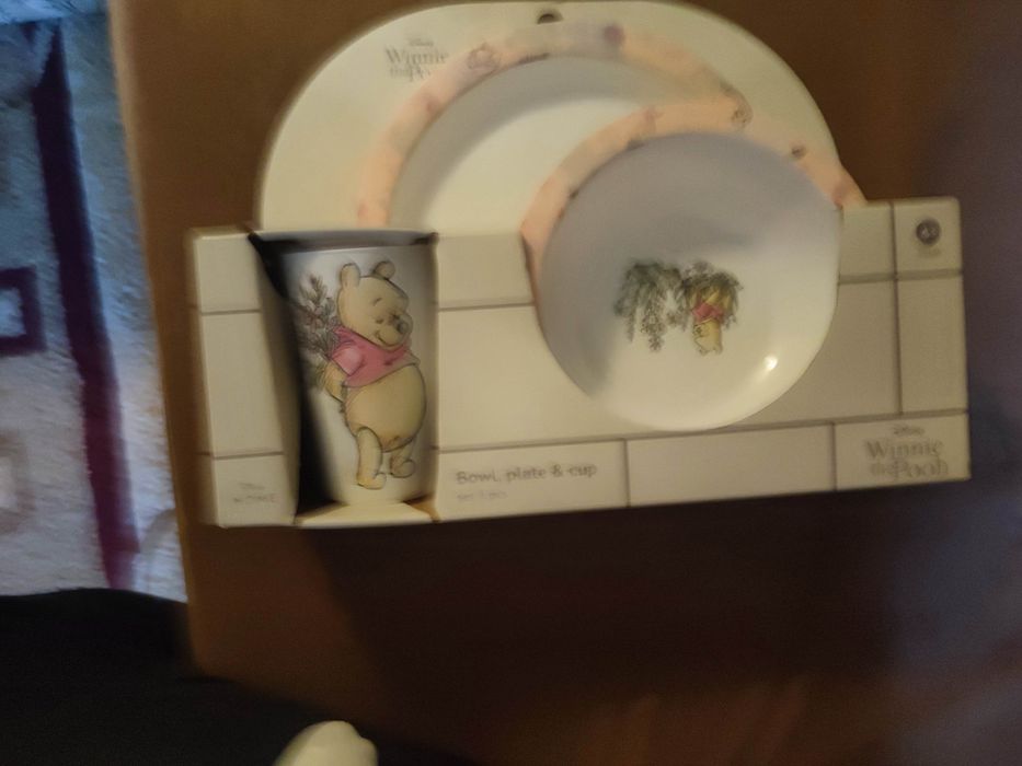 Дитячий посуд що не б'ється