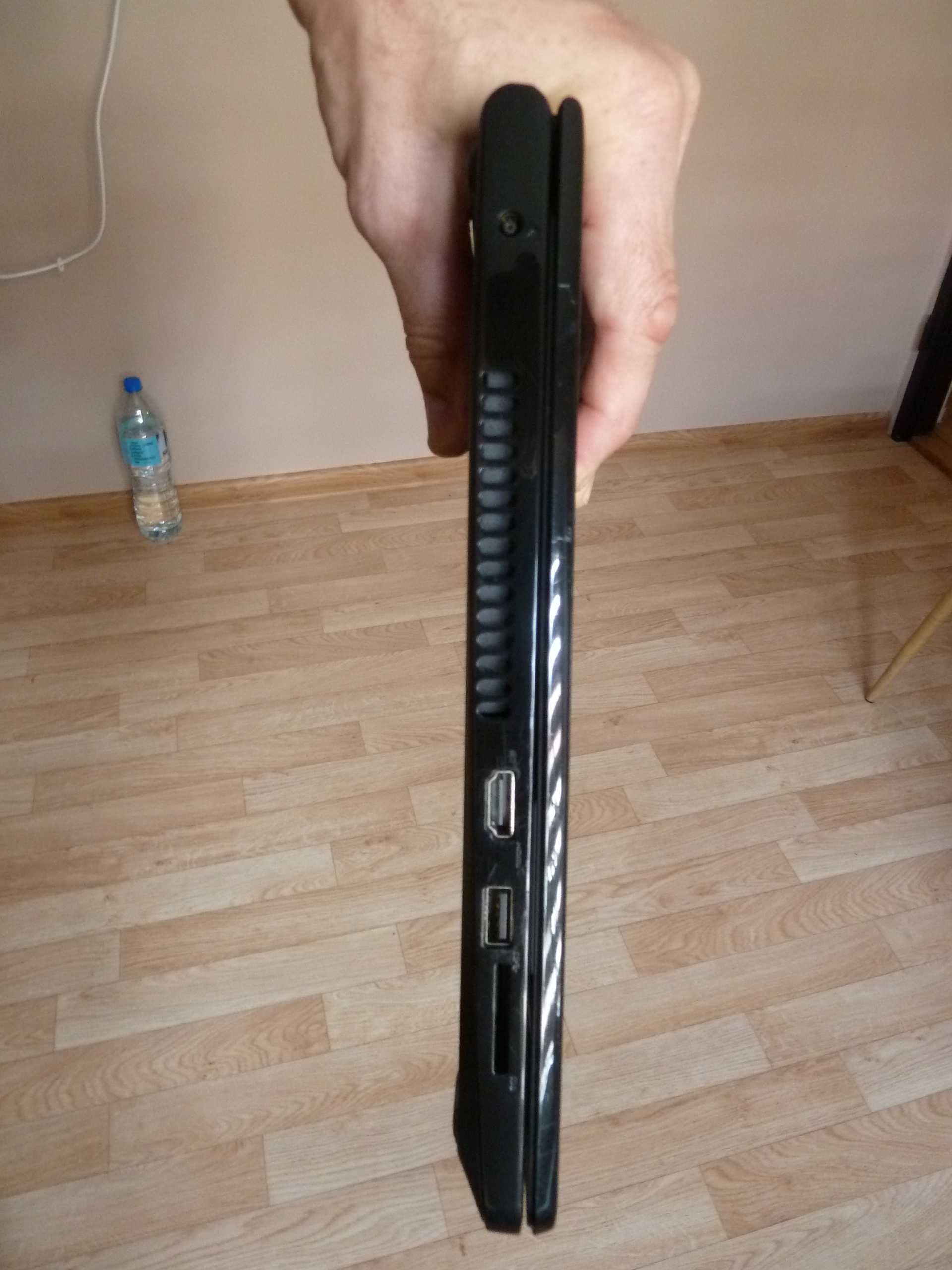 DELL Inspiron 15 - 3552 4GB RAM/512 HDD/1,6GHz Intel Pentium N3710