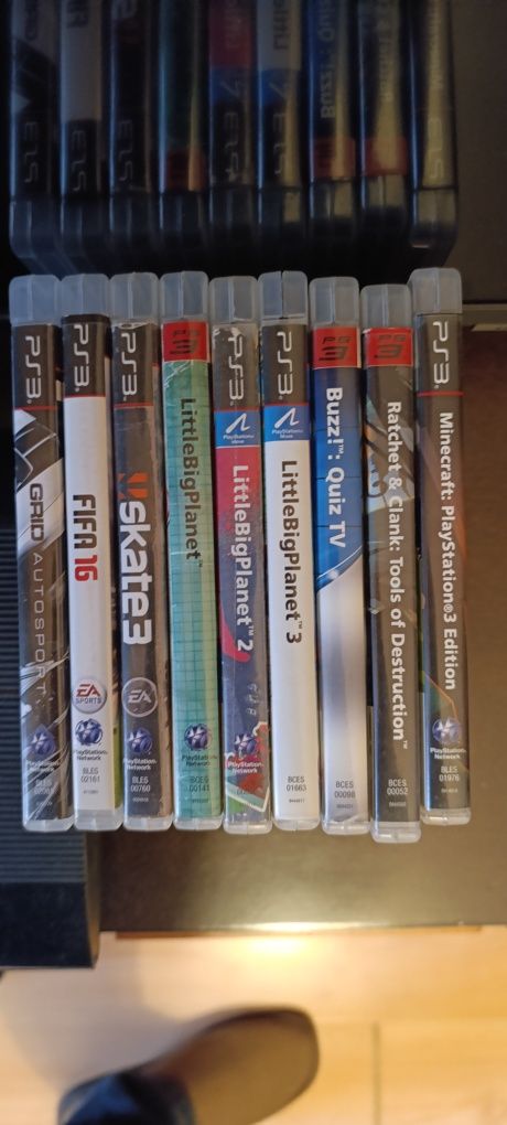 PS3 Super Slim com 10 jogos originais