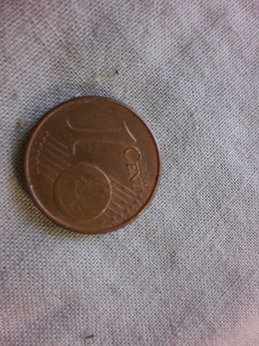 1 centimo muito raro. E varias moedas