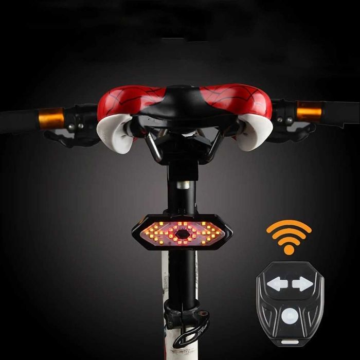 Вело ліхтар під сидіння з поворотниками та стопом + Пульт FY-1820