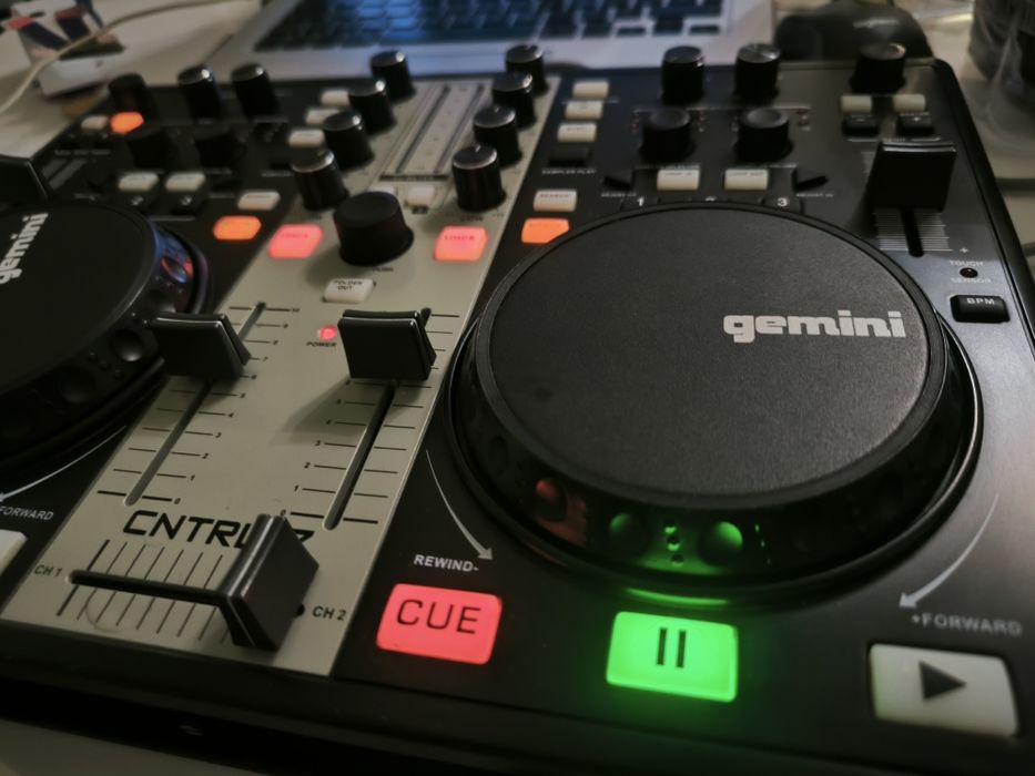 Gemini cntrl7 kontroler DJ virtual dj