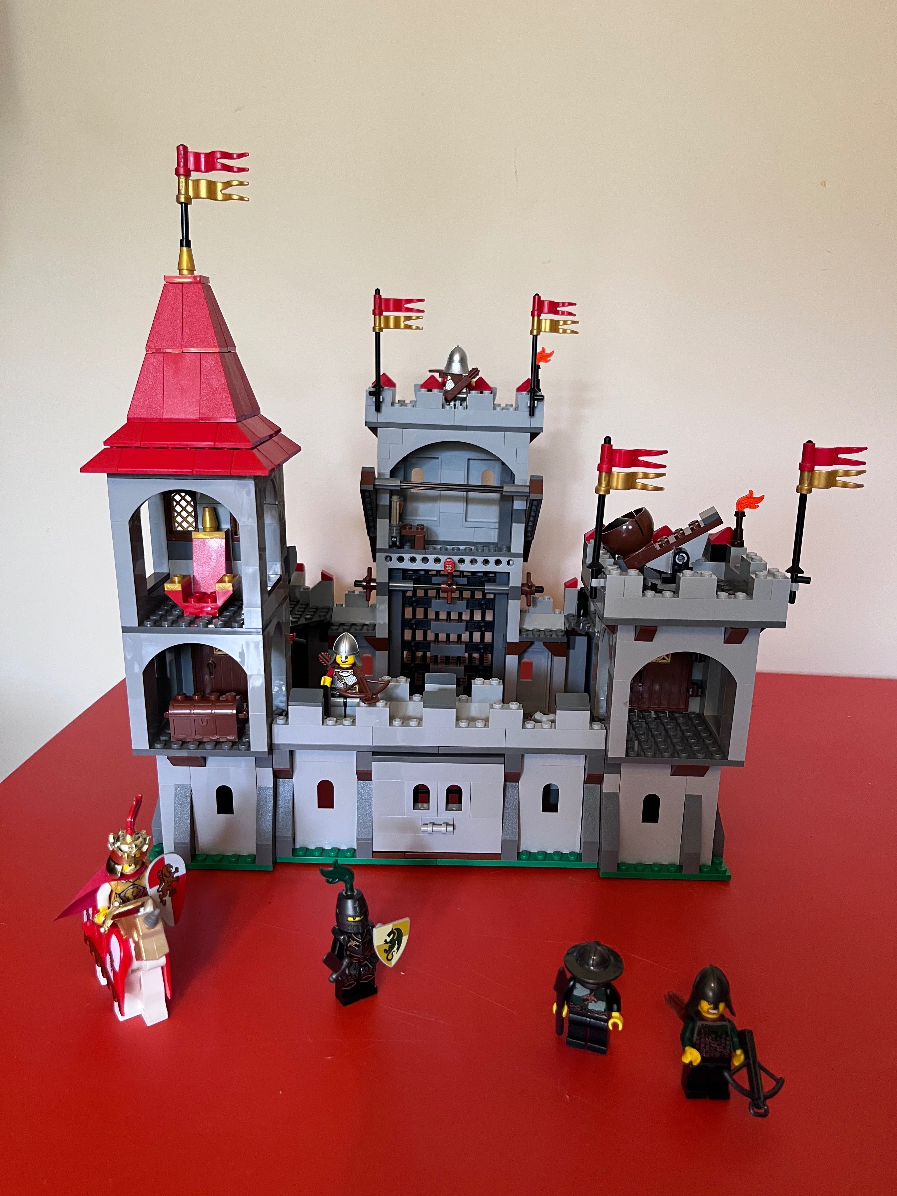 Kompletne LEGO Castle 7946 Zamek Króla