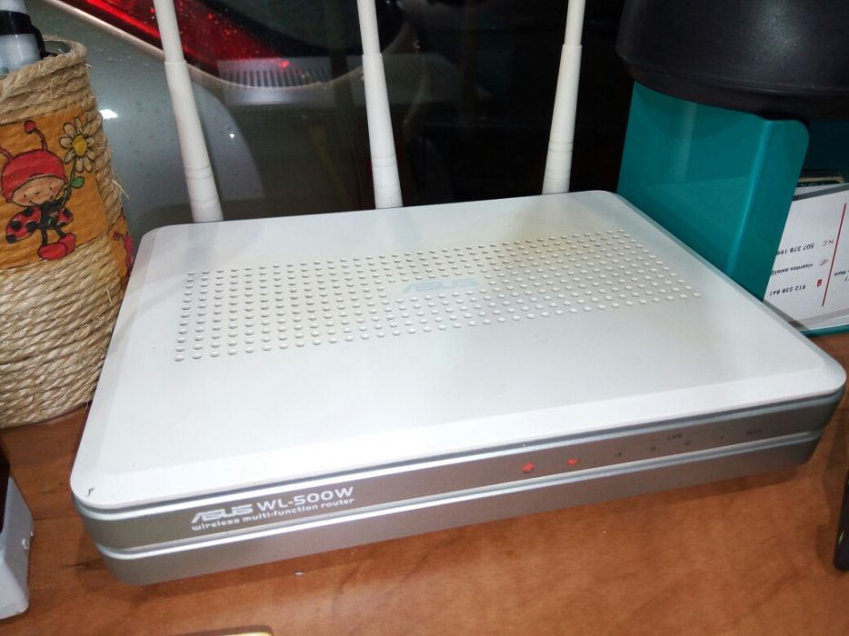 Router ASUS WL500W