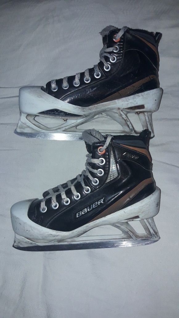 Хоккейные вратарские коньки Bauer Pro Jn 5