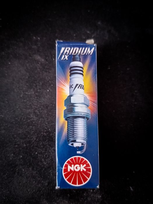Nowa świeca Irydowa BR8EIX 5044