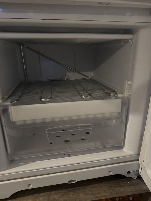 Lodówko-zamrazarka  Indesit używana i sprawnav