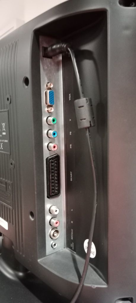 TV z DVD Axxion . 15,5" Pliot, zasilacz, Gwarancja od Audio Vintage