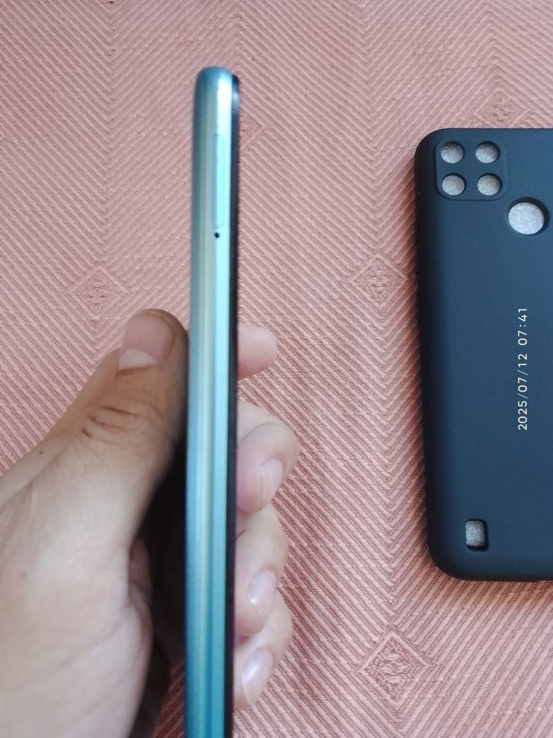 Realme c25y (пам'ять 4/128)