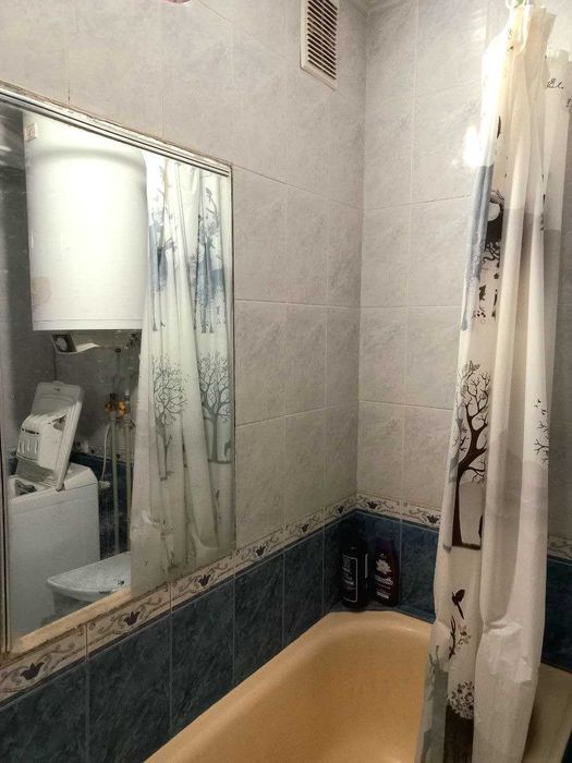 Оренда 2 кімнатної на Космосі