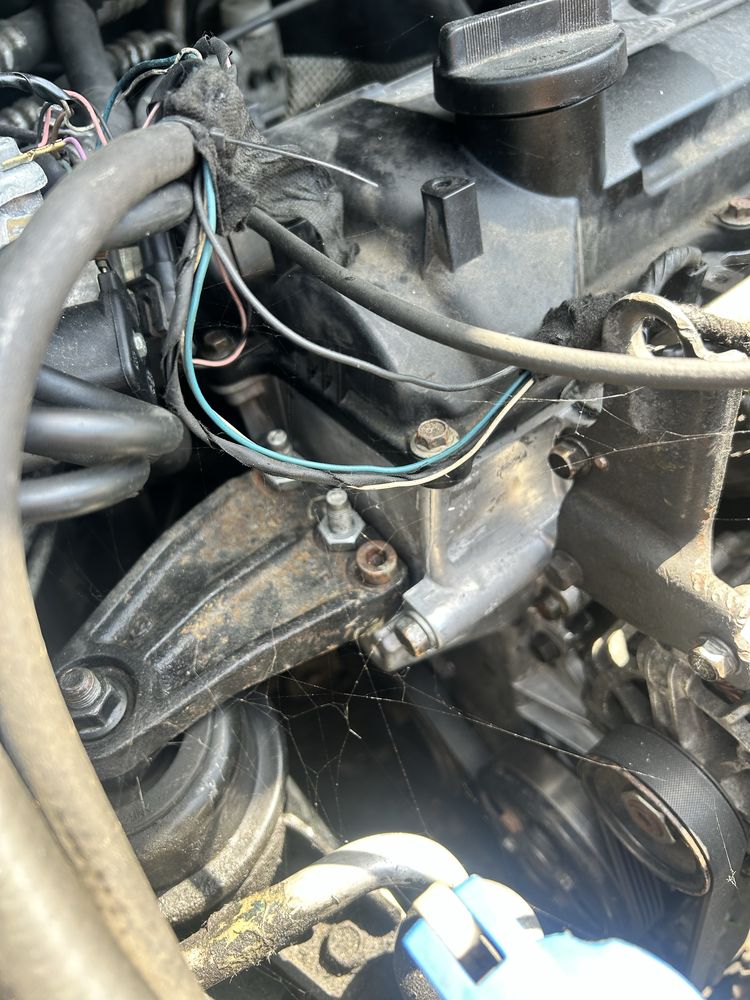 Hyundai i20 caly na części