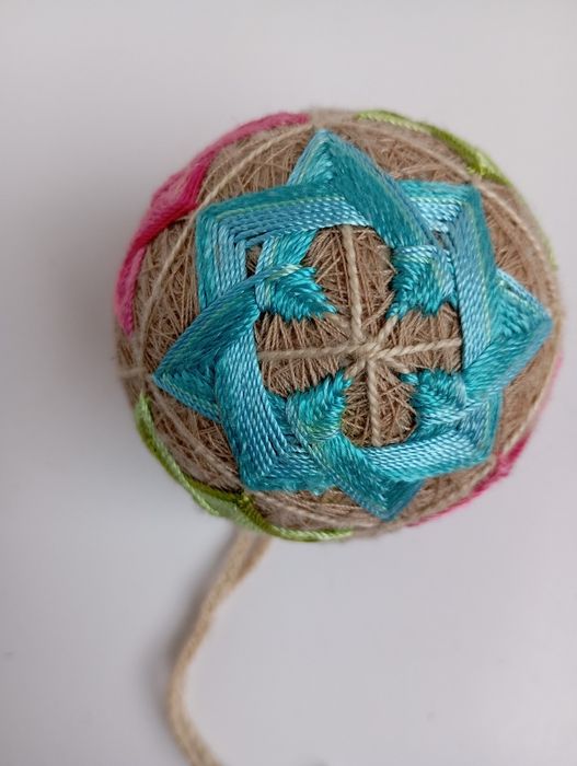 На Подарунок ручна вишивка японські шари кульки темарі, брошки в стилі