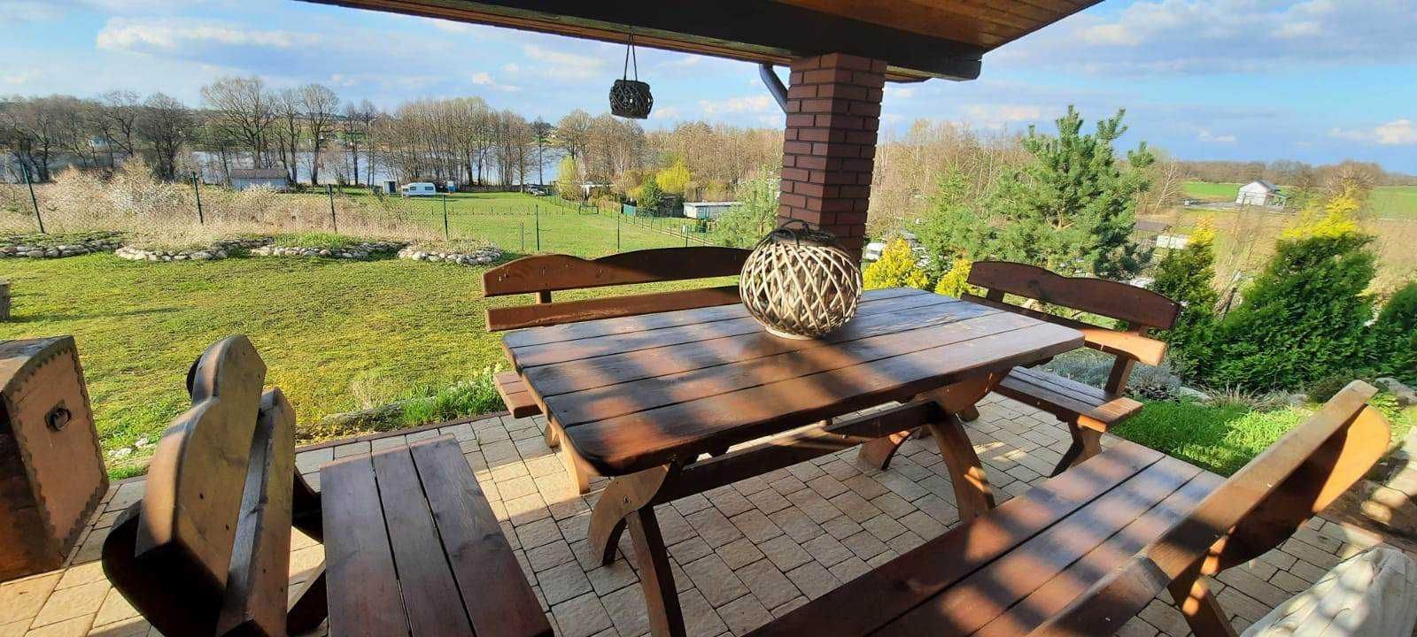 Apartament Gaj nad Jeziorem . Pokoje też  dla pracowników . Kajaki