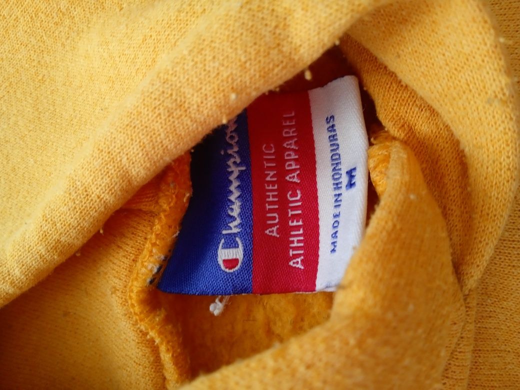 Продам худі Champion в хорошому стані