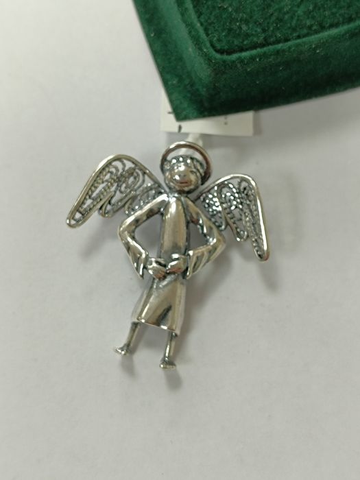 Srebrny wisiorek anioł, srebro 925 (152M)