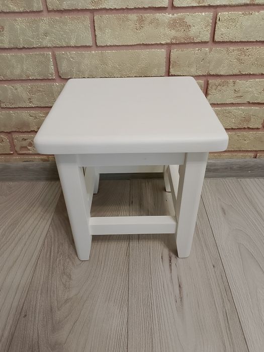 Табуретка маленька (дитяча)