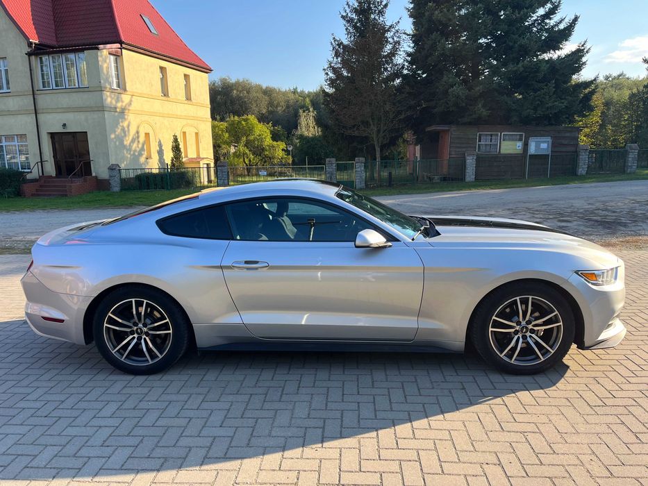 Ford Mustang 3.7 V6 Faktura VAT 23%