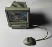 Radio mini replika komputera PC RETRO działa