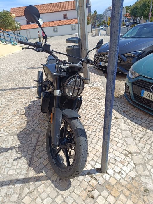 Husqvarna 701 Svartpilen