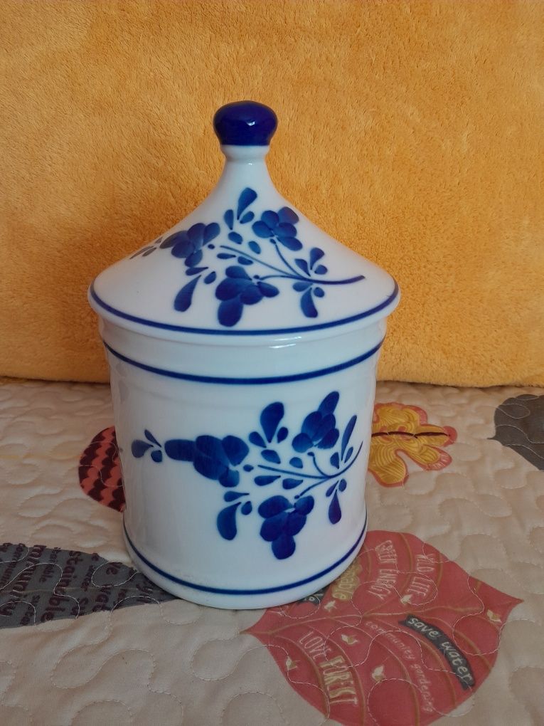 Pote de louça de Viana do Castelo