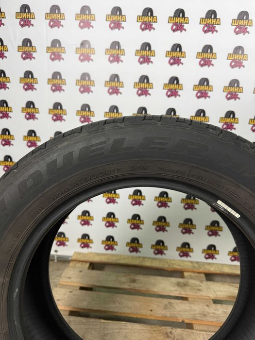 Продам всесезонні шини Bridgestone Dueler H/P (215/60/17) б/у