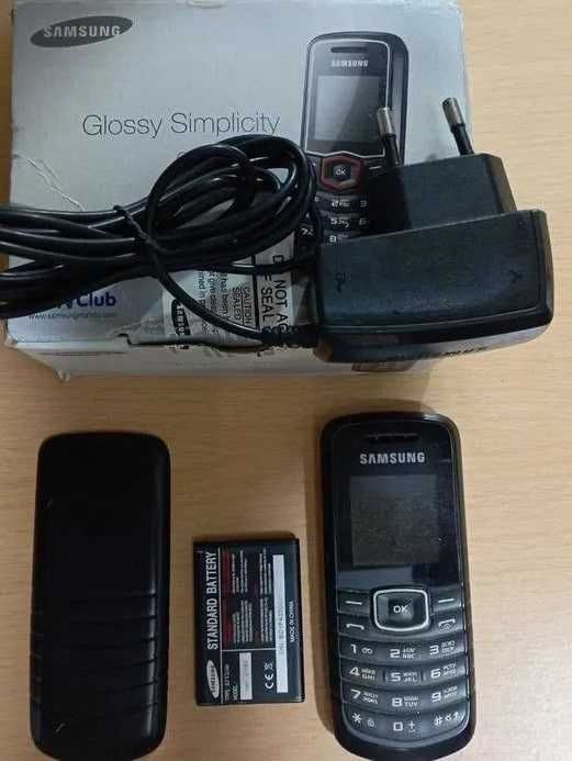 Мобильный телефон Samsung GT-E1080i оригинал