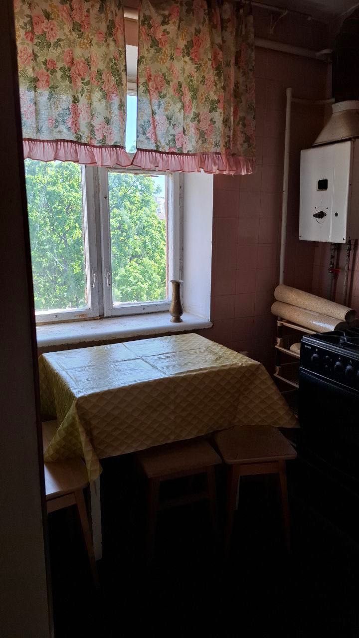 Продаж 3-х кімнатної квартири в Чернігові