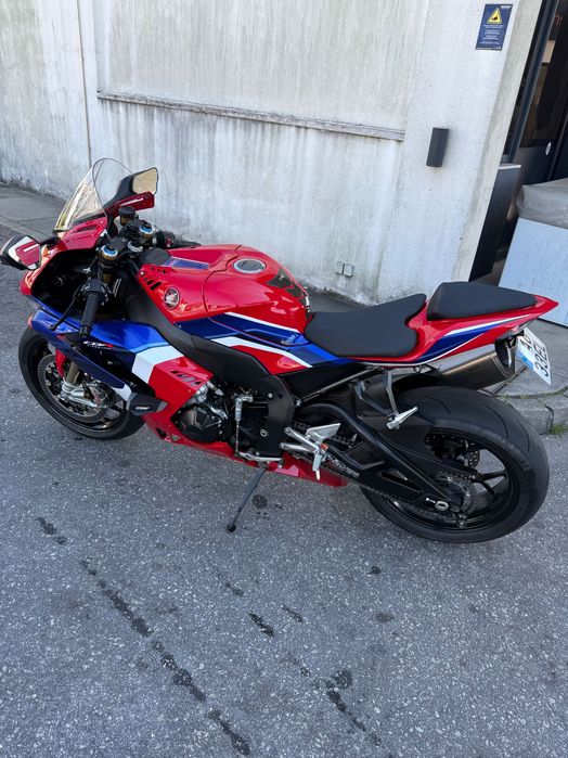 CBR Fireblade 1000RRR