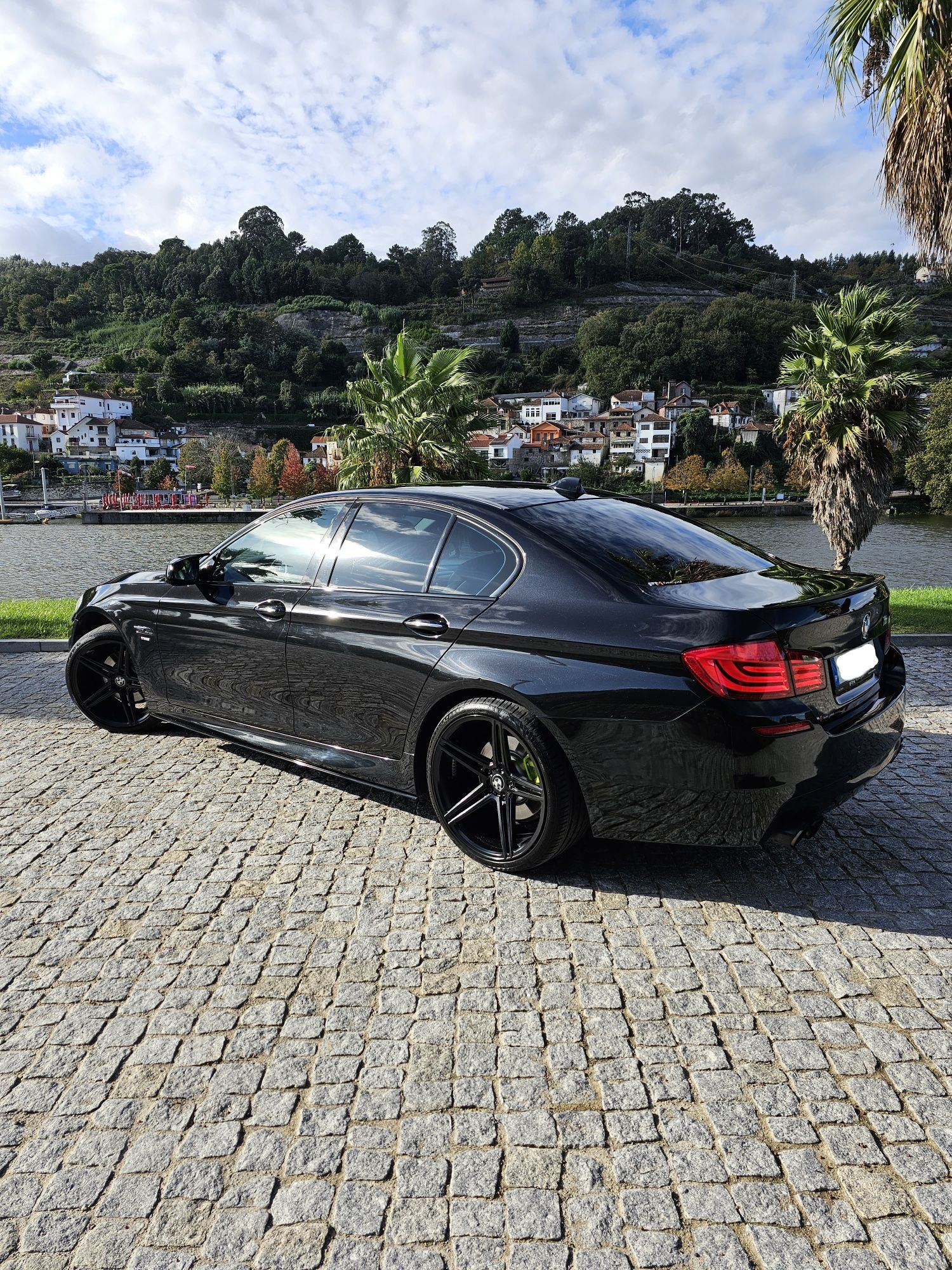 BMW 520 F10 PACK M AUTOMÁTICO